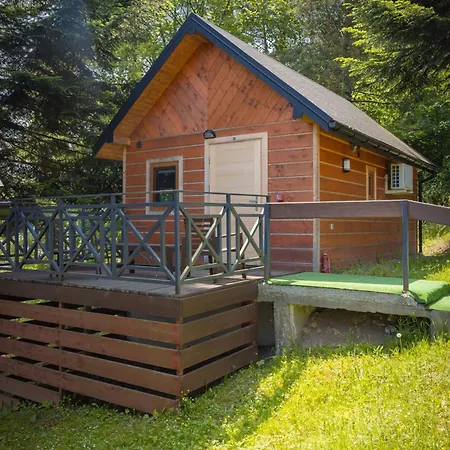 בקתה Caloroczne Jaga מוז'ינה