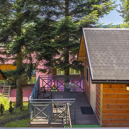 Caloroczne Jaga * מוז'ינה